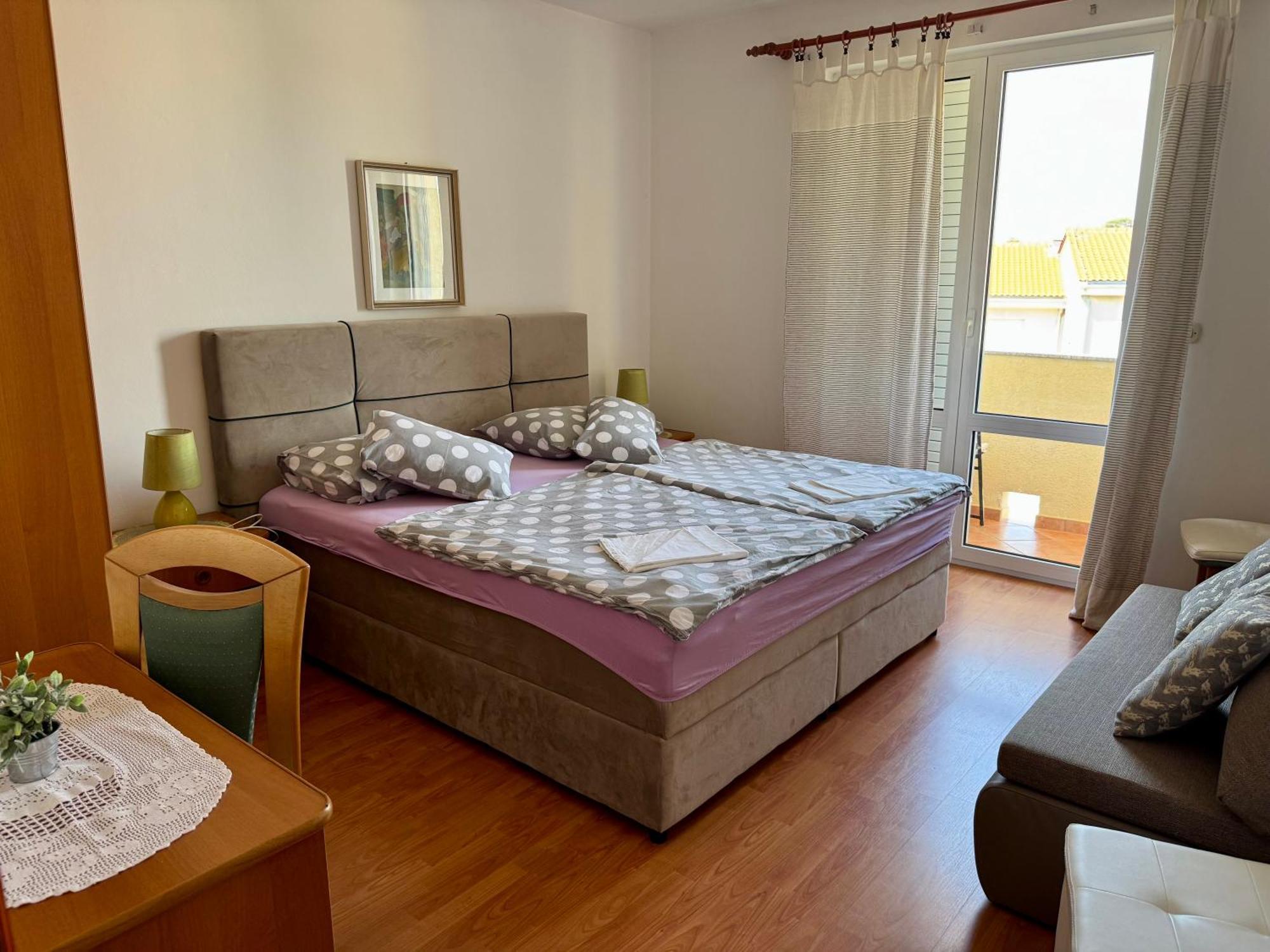 Apartments Maricic Banjol Bagian luar foto