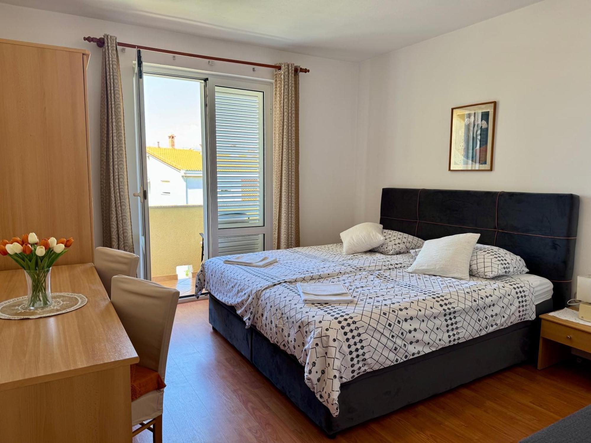 Apartments Maricic Banjol Bagian luar foto