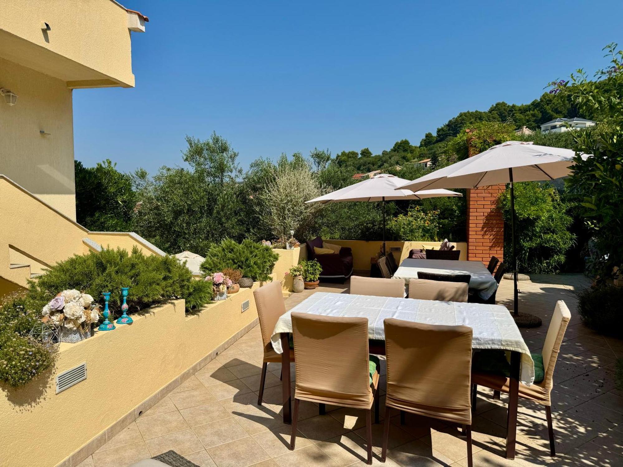 Apartments Maricic Banjol Bagian luar foto