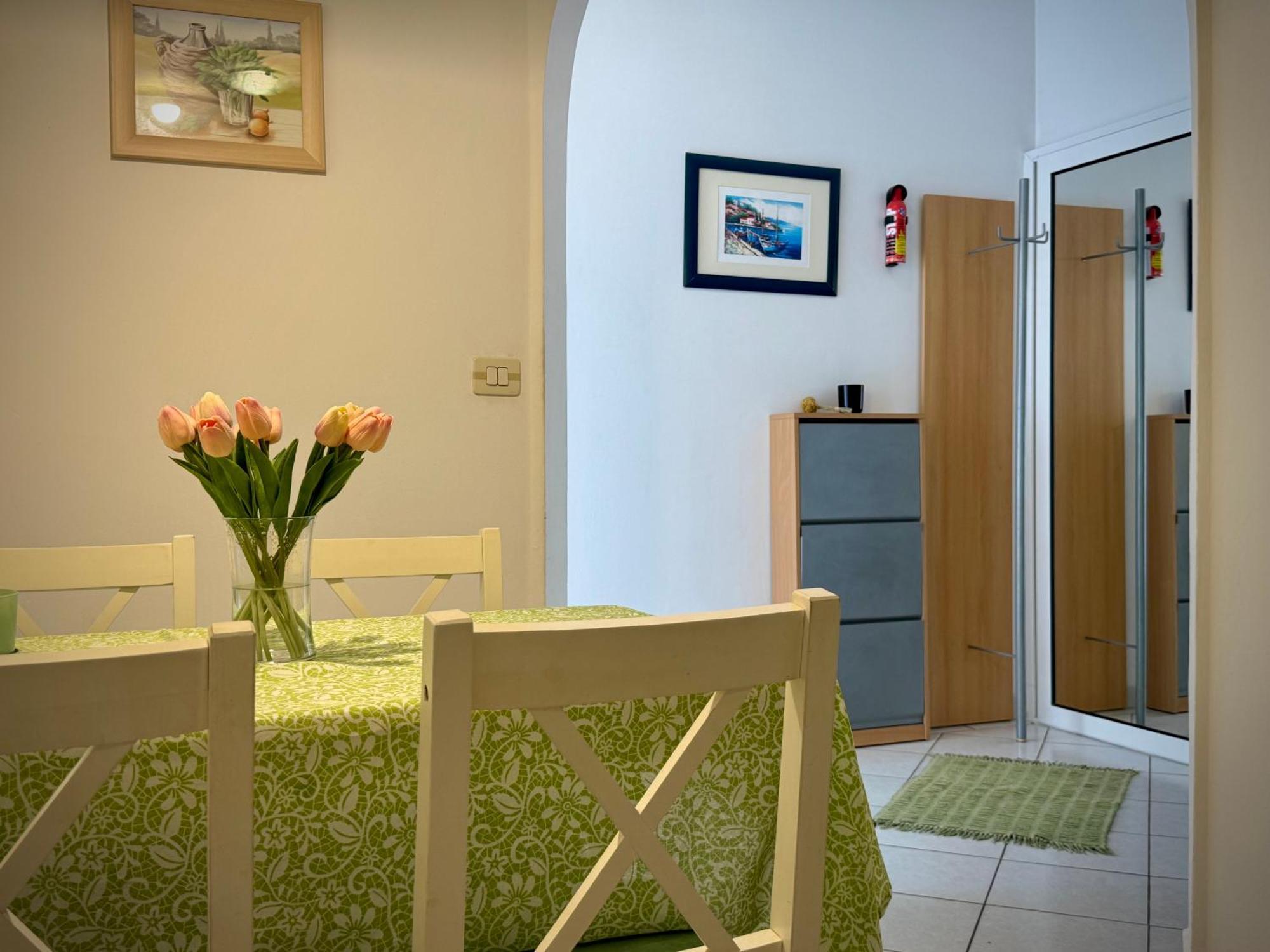 Apartments Maricic Banjol Bagian luar foto