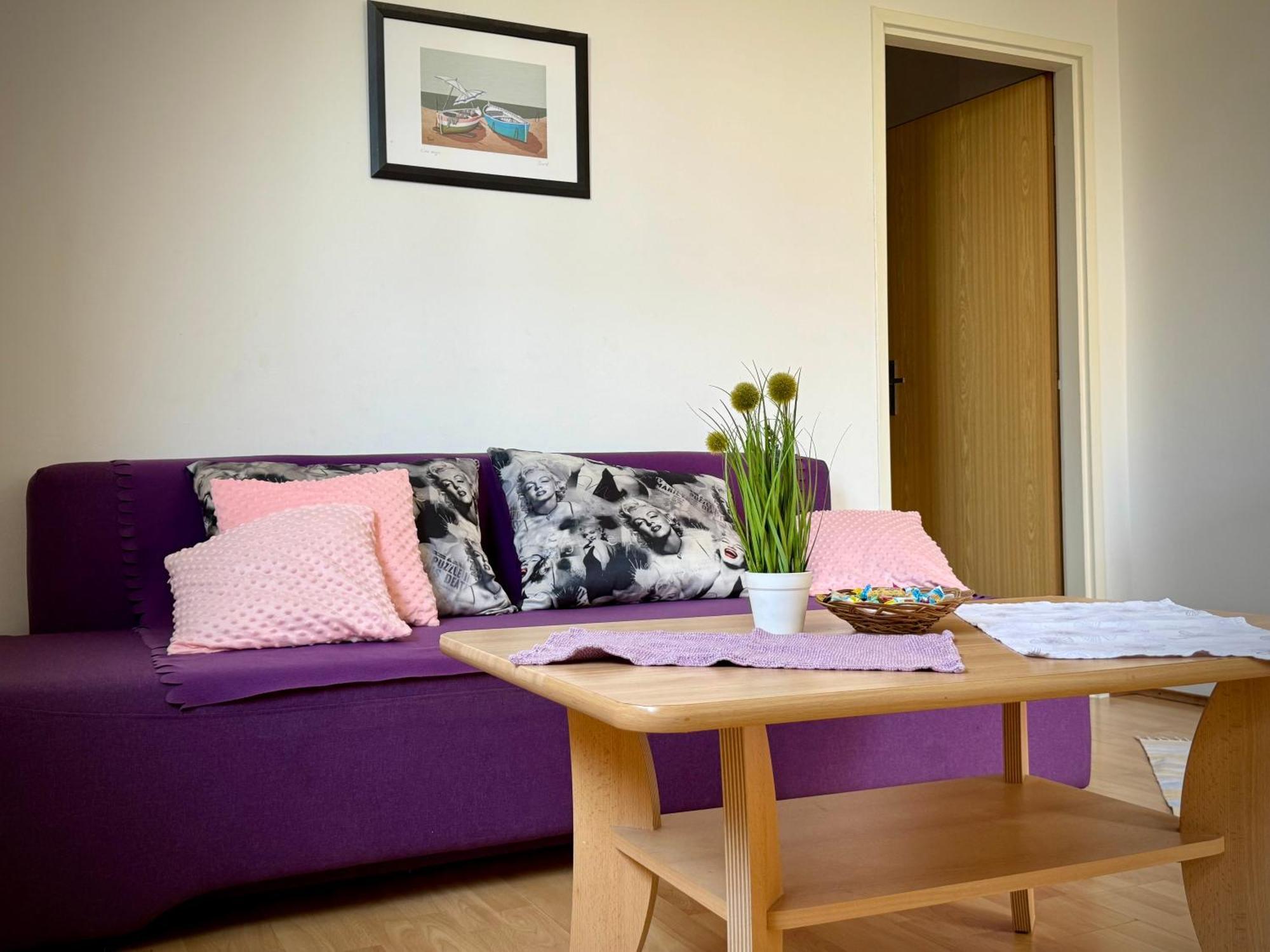 Apartments Maricic Banjol Bagian luar foto