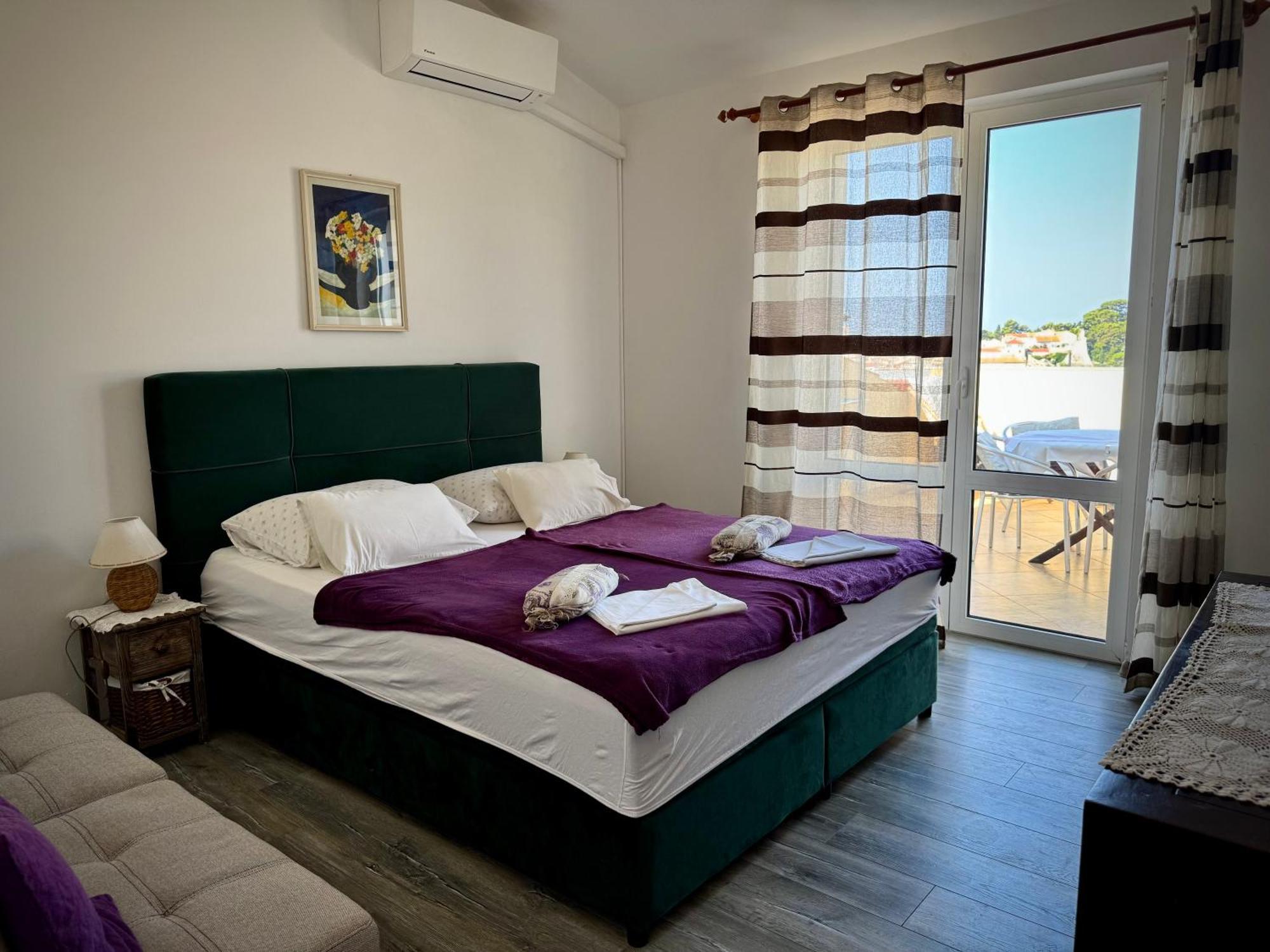 Apartments Maricic Banjol Bagian luar foto